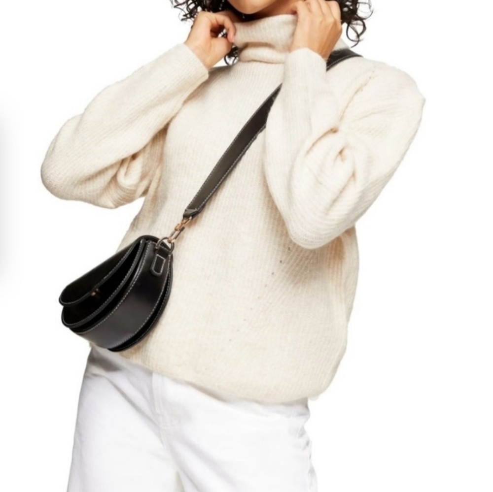 NEW Topshop Roll Crop Sweater Turtleneck Soft Cozy Cream
